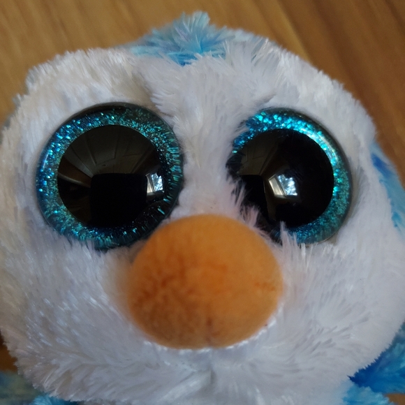 TY Beanie Boos Ice Cube Penguin 6" Plush Blue Glitter Eyes Stuffed Animal - Picture 3 of 11